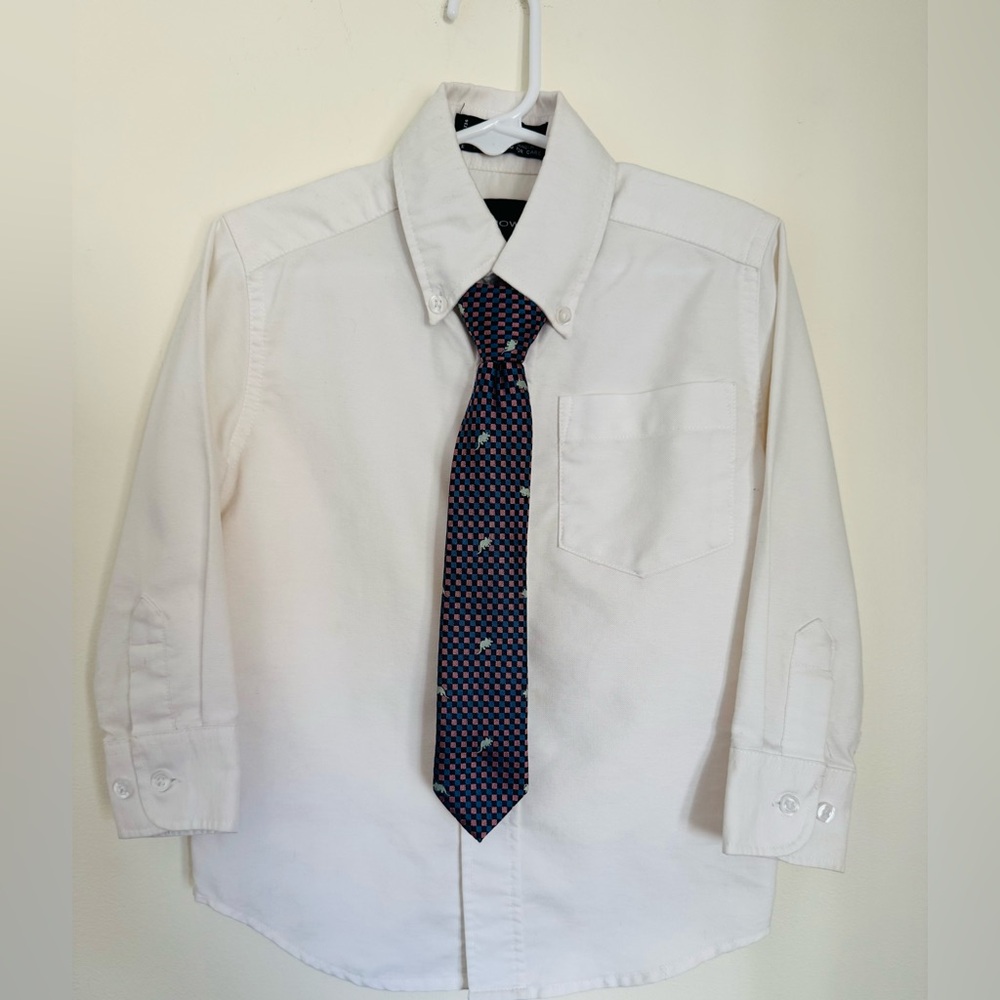 Boys Arrow Shirt and Cat & Jack Adjustable Tie, Shirt Size 4, Tie Size S/M